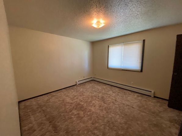 1827 E Capitol Ave APT 6