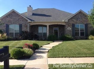 9202 Perry Ave, Amarillo, TX 79118