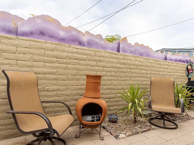 903 E Hedrick Dr — Photo 15