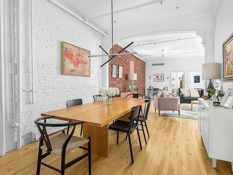 1st image of 260 18th St APT 1