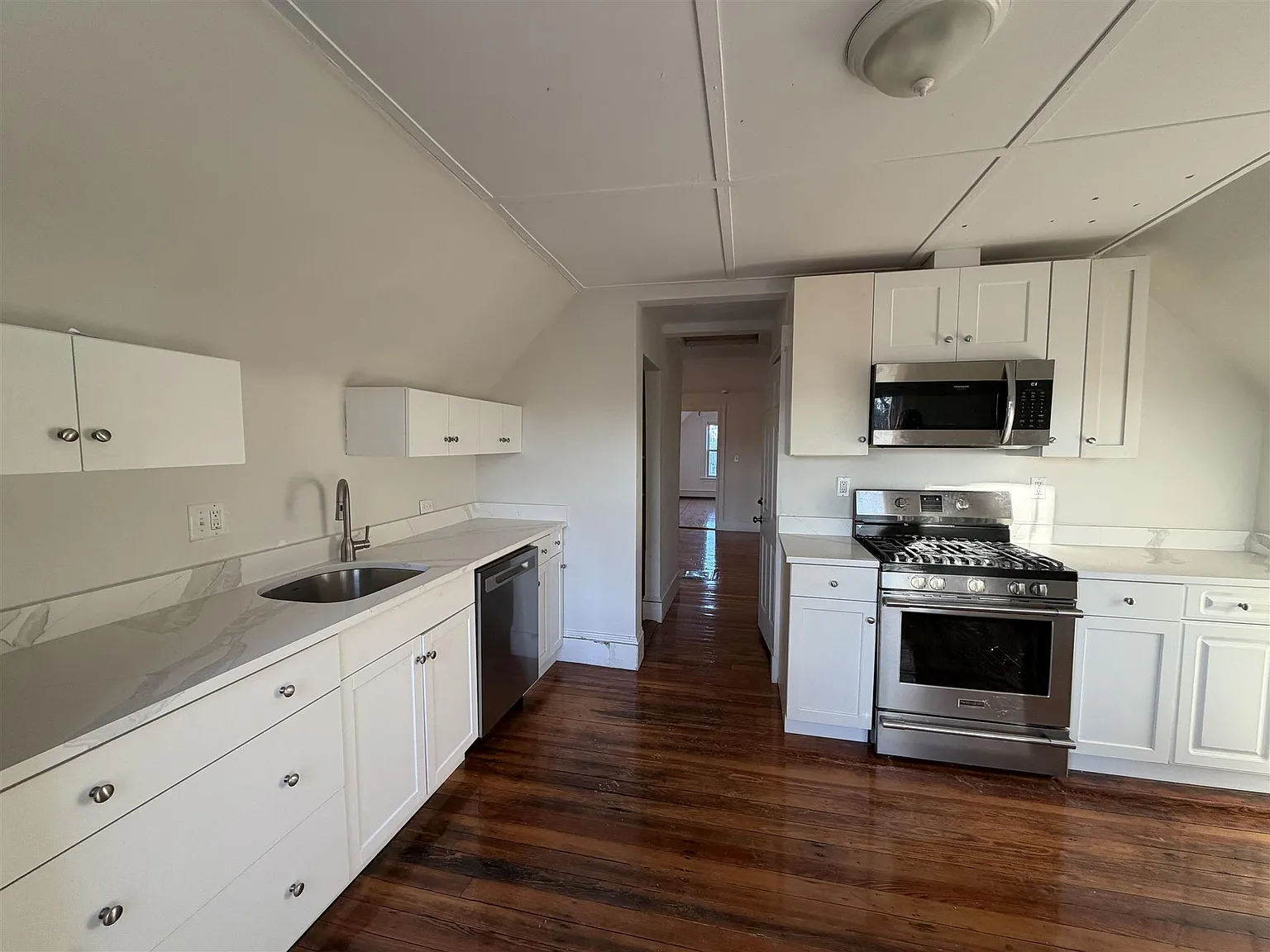 94 Morrison Ave — Photo 3