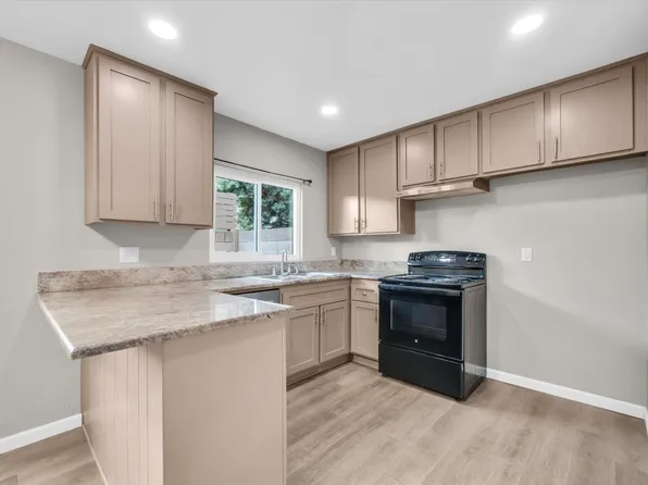 10472 Chapman Ave APT B, Garden Grove, CA 92840