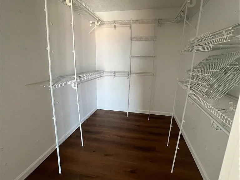 4016 Mesa St — Photo 33