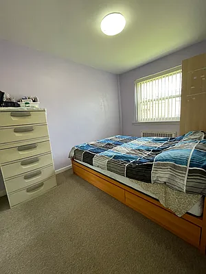 Sold by E Realty International Corp | media 7