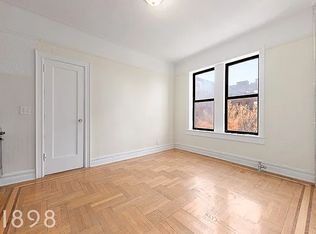 2908 31st Ave APT D7, Astoria, NY 11106
