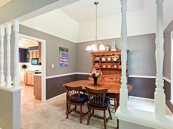 4th image of 10508 Ensley Ln