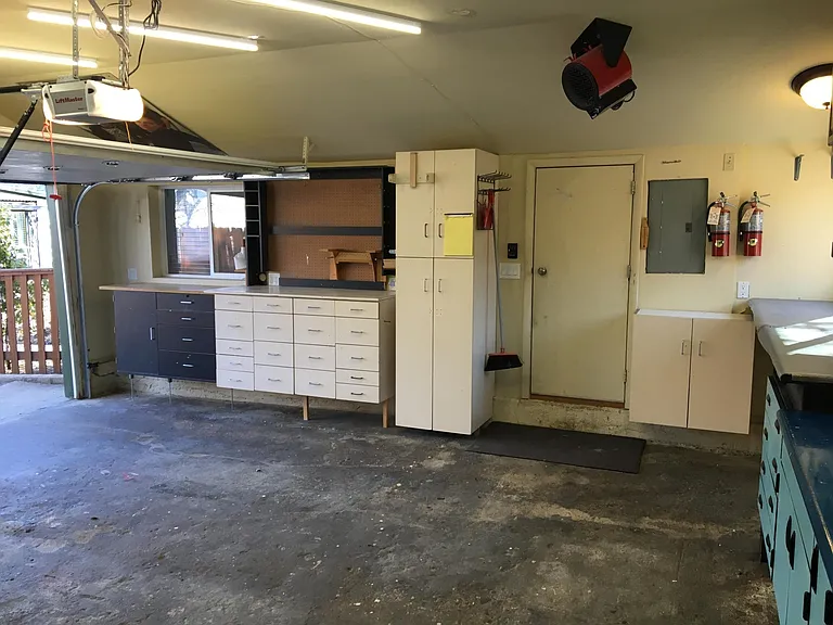 1237 Main St — Photo 34