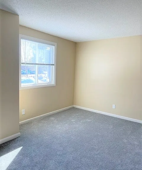 Yarmouth Pointe Apartment Homes — Photo 90