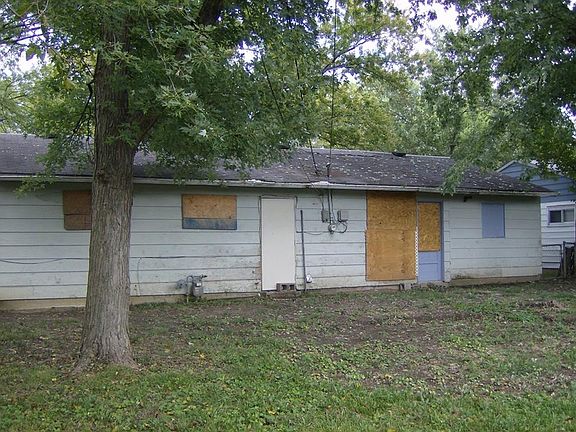 2nd image of 5008 Leone Dr