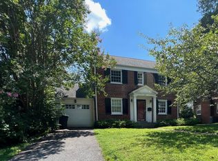 5306 McKinley St, Bethesda, MD 20814