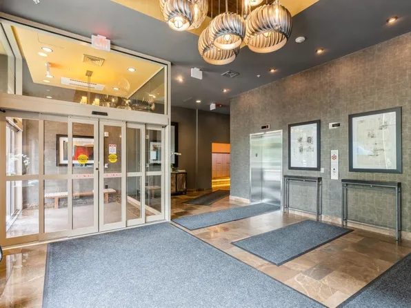 1450 Washington Street PH-1206 image 3 of 47