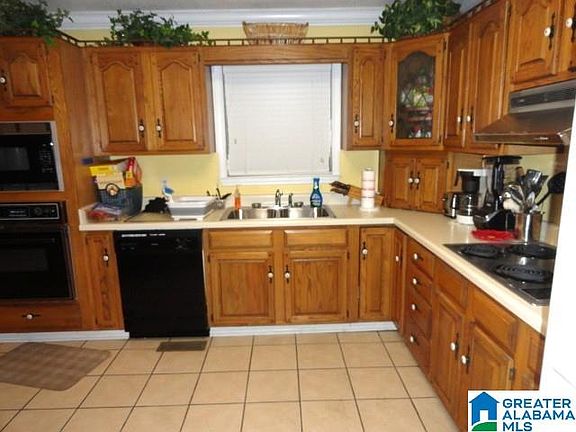5th image of 460 Roseta Dr