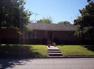 1502 W 19th St, Clifton, TX 76634