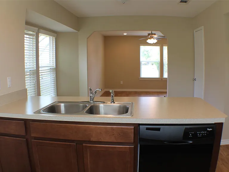 12711 Rampart St — Photo 8