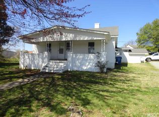 930 19th St SW, Hickory, NC 28602