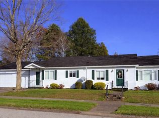 76 1st Ave, Greenville, PA 16125