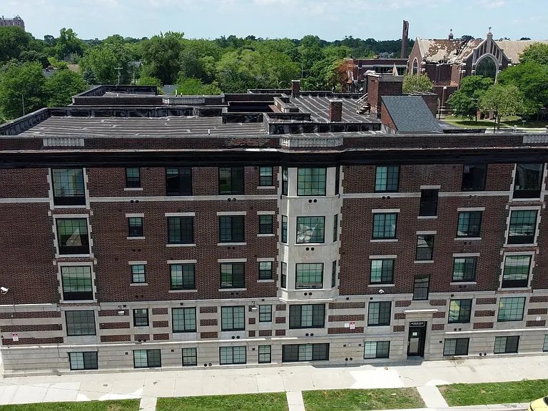 Bethune Lofts — Photo 2