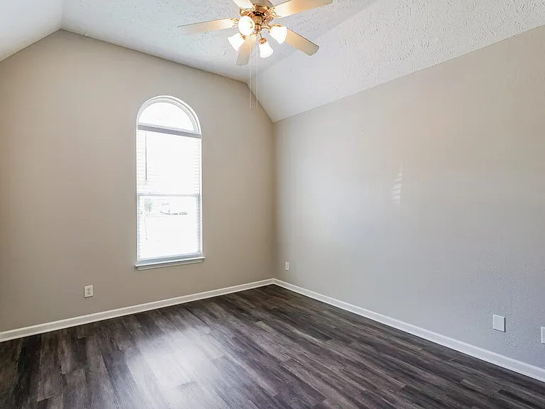 273 Mary Joe Martin Dr — Photo 10
