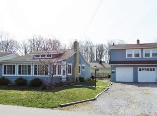 38546 Beachview Rd, Willoughby, OH 44094