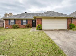 2755 Archer Ln, Conway, AR 72034