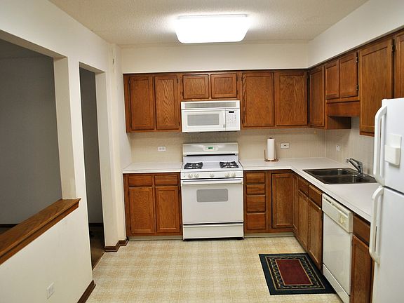 4th image of 6401 W Berteau Ave APT 307