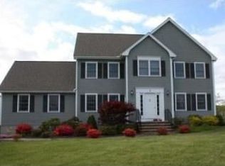 2 Pacer Way, Groton, MA 01450
