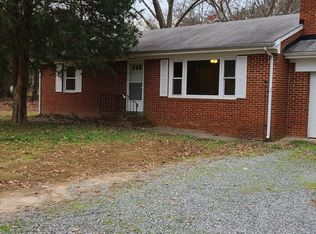 2016 Sandy Hook Rd, Goochland, VA 23063