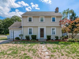 5 Fenimore Blvd, Springfield, MA 01108