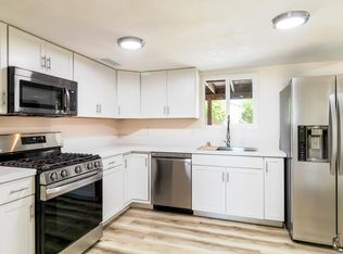 1030 Ridge Park Dr, Brawley, CA 92227