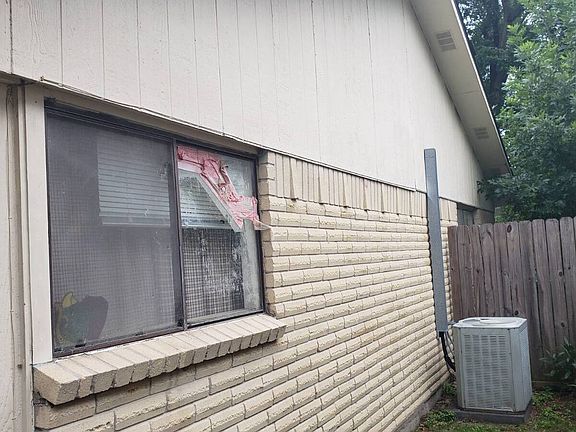 3rd image of 16723 Keith Harrow Blvd