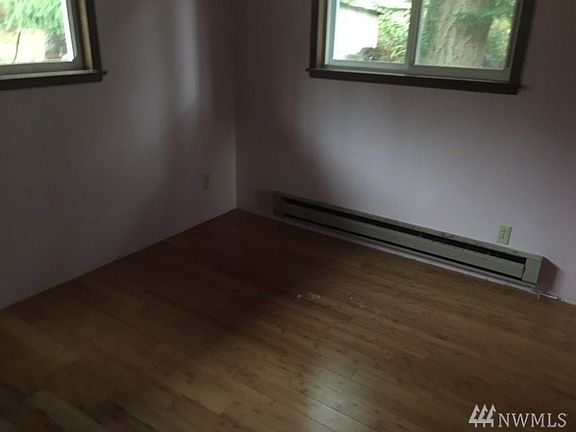 5th image of 8904 148th Avenue Ct NW