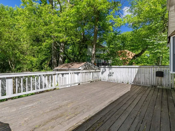 190 Prall Avenue image 20 of 24