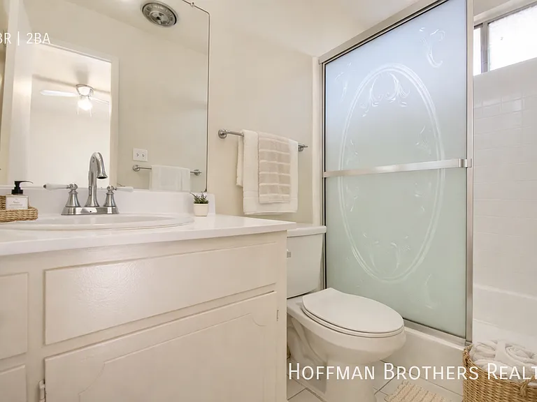 1036 S Wooster St #5 — Photo 6