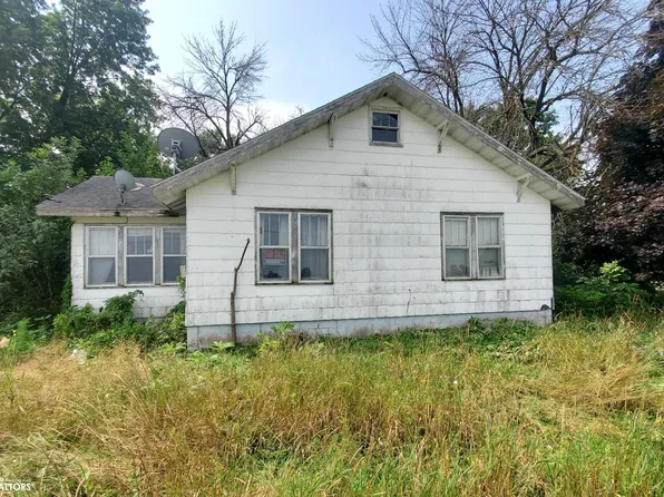 2386 Carl Pl, Corning, IA 50841