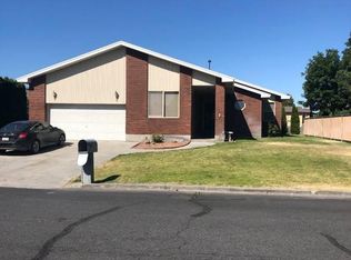 15 Ridge Dr, Ephrata, WA 98823