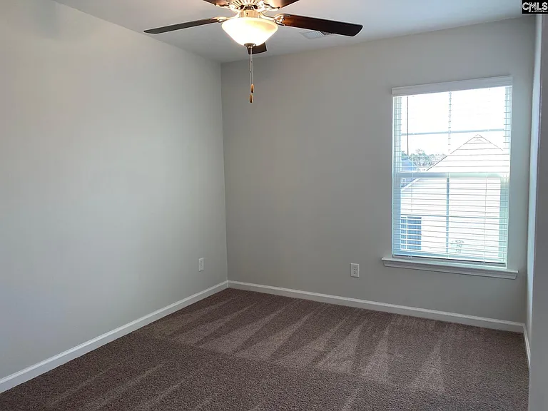 220 Bluewing Dr — Photo 13