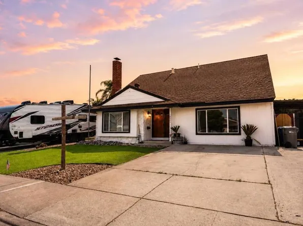 10046 Woodrose Ave, Santee, CA 92071