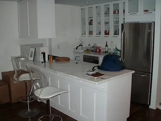 Rented by IMAX Real Estate | media 23