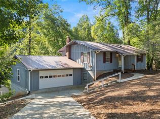 437 Jumping Branch Rd, Tamassee, SC 29686