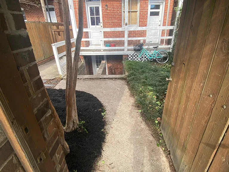2217 Floyd Ave #C — Photo 20