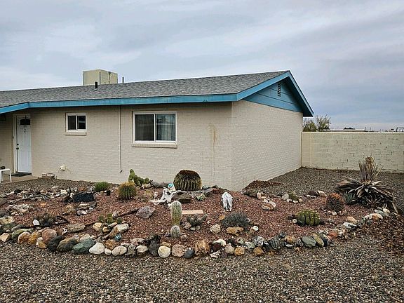 3rd image of 1721 S Emerson Dr
