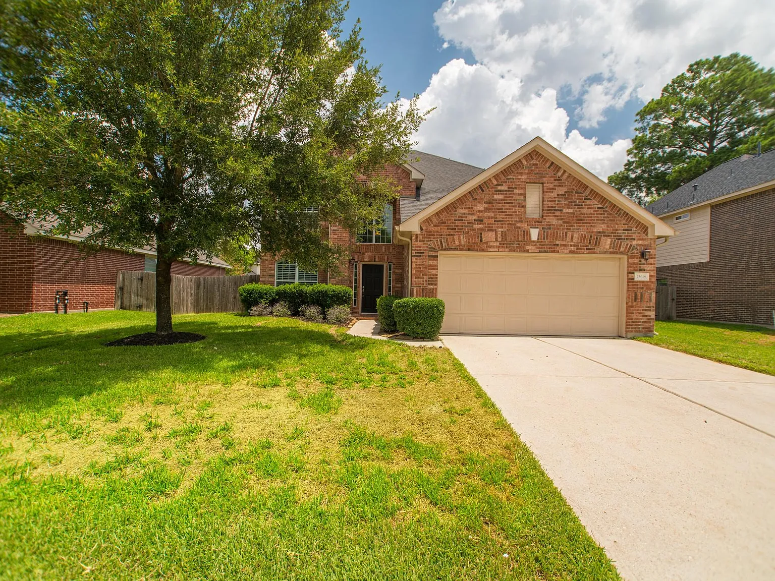 4 bed, 2.5 bath, 2651 sqft, $2,750 — Photo 2