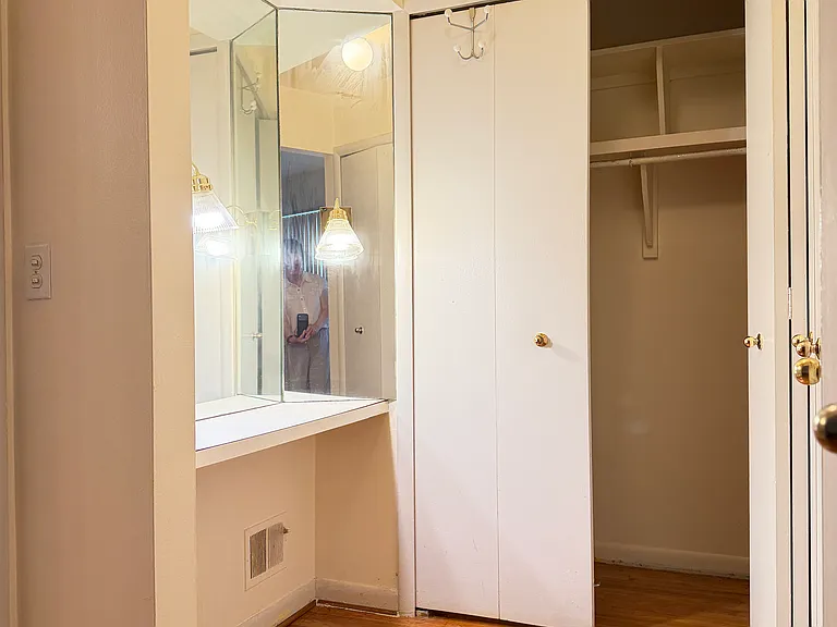 16225 Roanoke St #101 — Photo 7