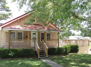 110 N Walnut St, Rolla, MO 65401