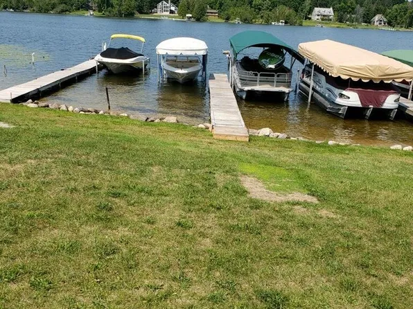 Bassil Blvd, Bellaire, MI 49615