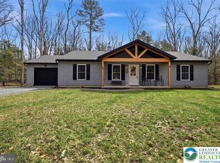 16 Ricks Rd, New Ringgold, PA 17960