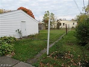 3rd image of 2435 E 29th St
