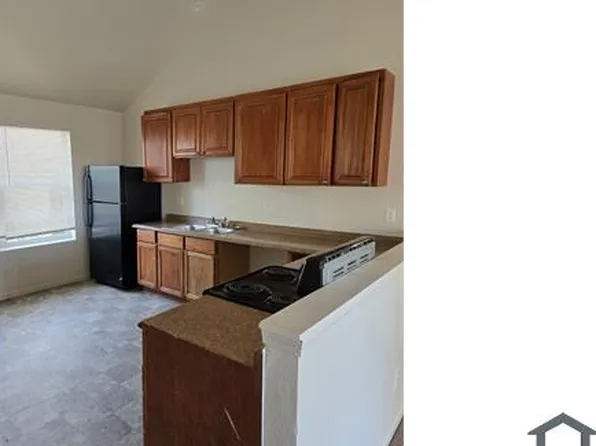 5742 Myrtle Ave, Kansas City, MO 64130