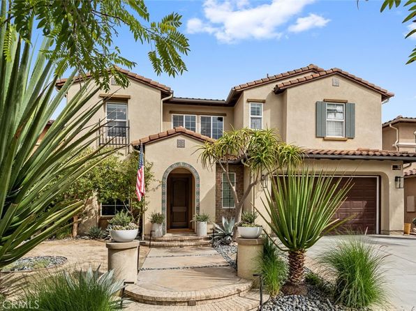 32 Anacapa Ln