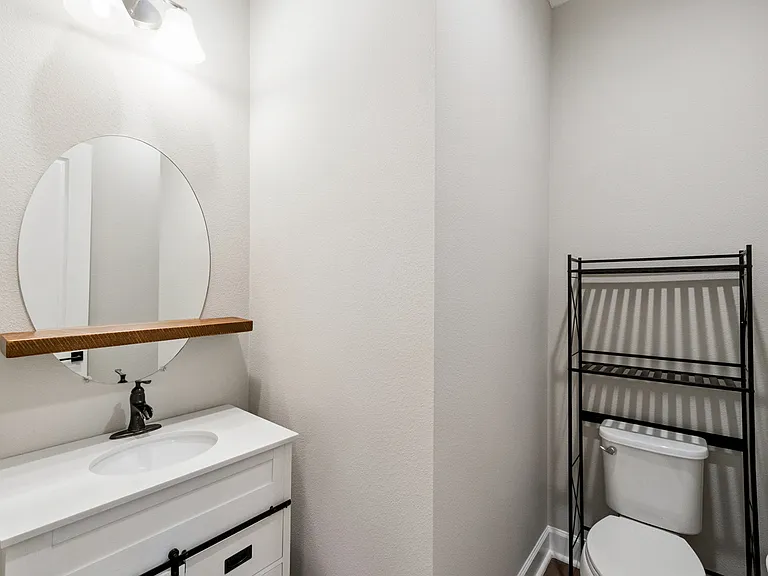 13273 Granger Ave — Photo 31